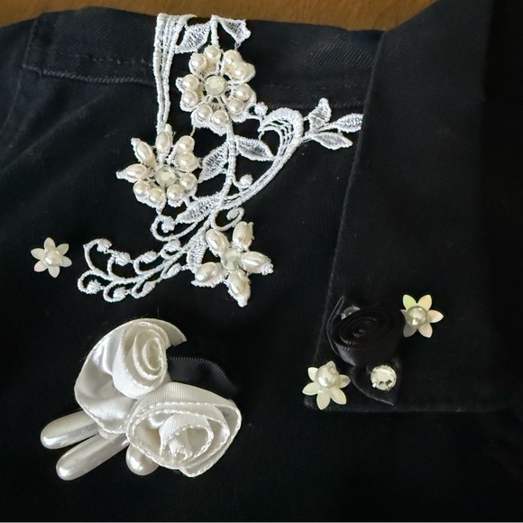 Vintage Bedazzled Denim Jacket Girl Medium 8/10 Black 90s Western Y2K Jean Bling - Picture 7 of 12